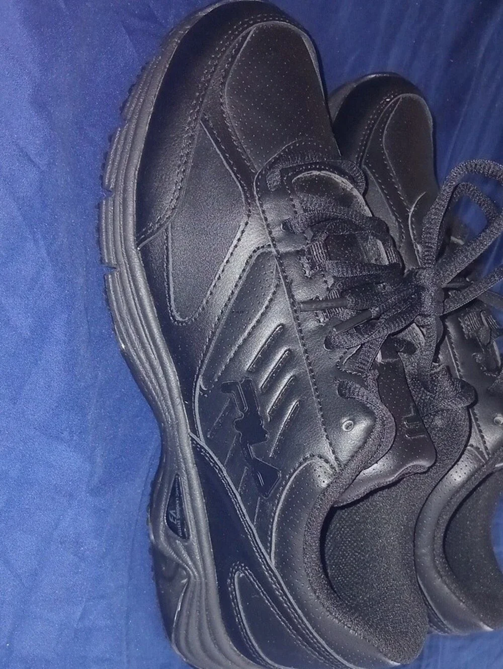 Fila WoMen's All-Black Leather Lace-Up Sneakers Memory Foam
